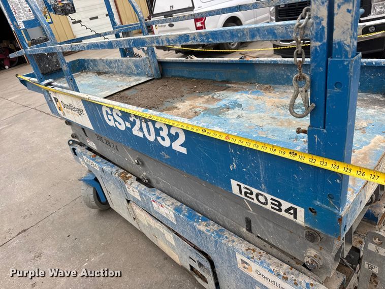 image for item ET1648 2020 Genie GS-2032 scissor lift