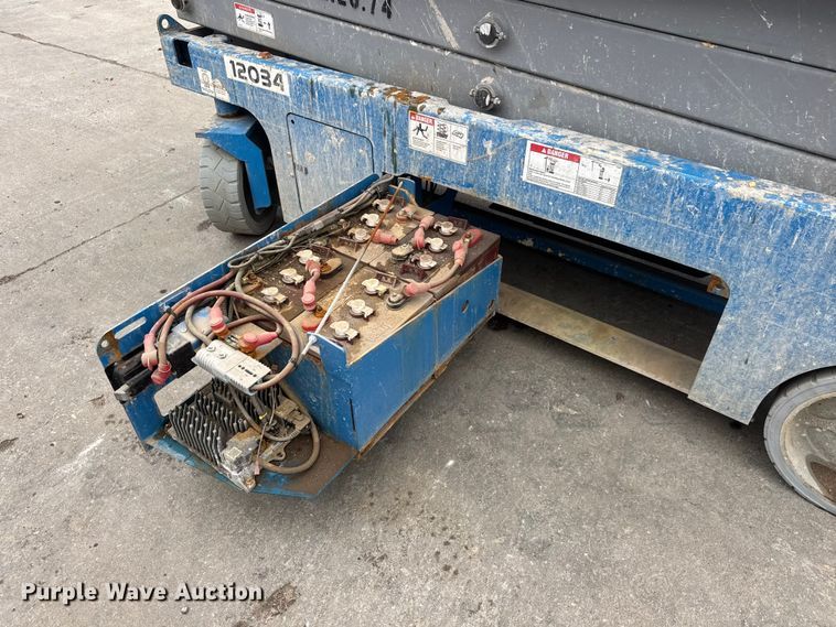 image for item ET1648 2020 Genie GS-2032 scissor lift