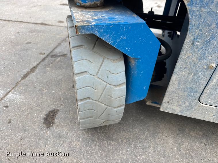 image for item ET1648 2020 Genie GS-2032 scissor lift