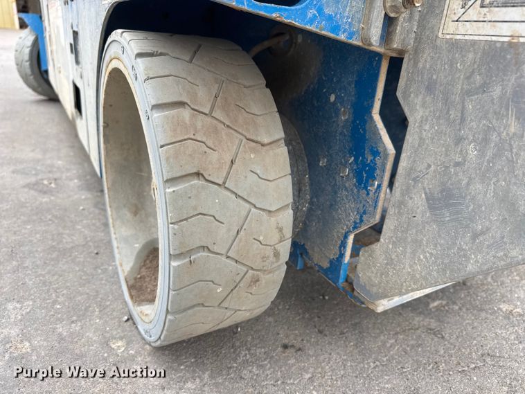 image for item ET1648 2020 Genie GS-2032 scissor lift