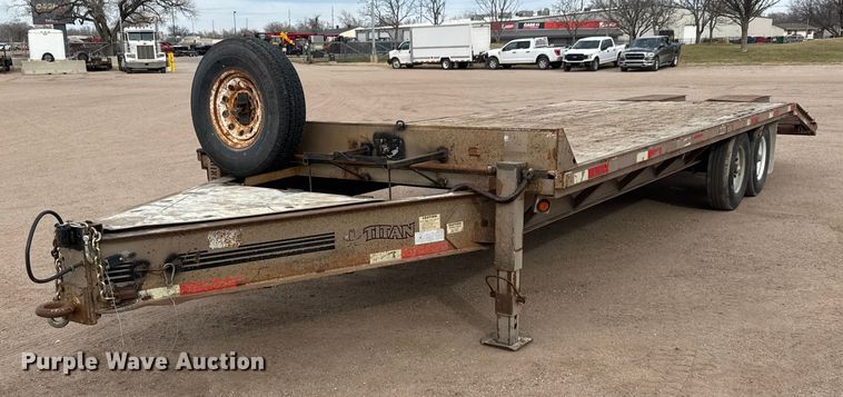 image for item ET4358 2006 Titan equipment trailer