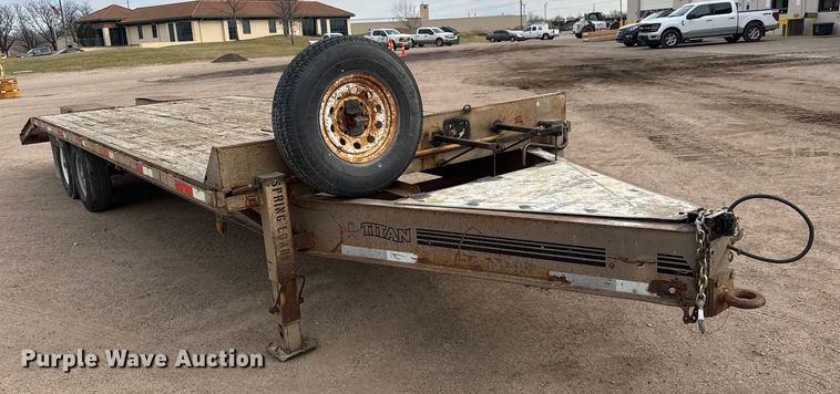 image for item ET4358 2006 Titan equipment trailer