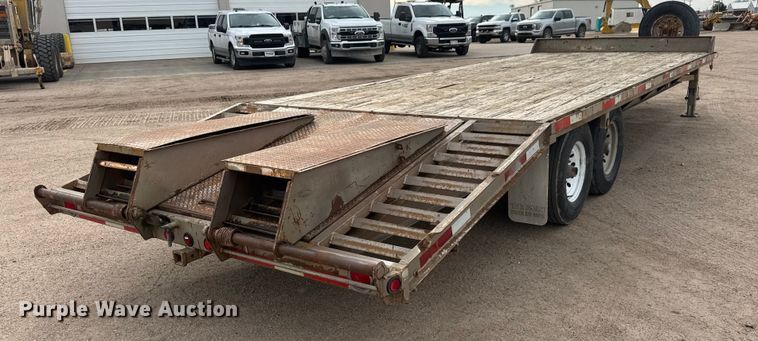 image for item ET4358 2006 Titan equipment trailer