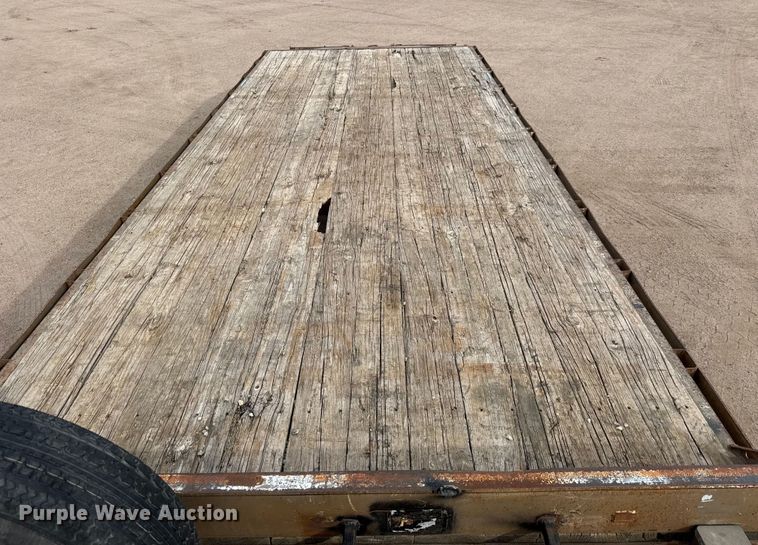 image for item ET4358 2006 Titan equipment trailer