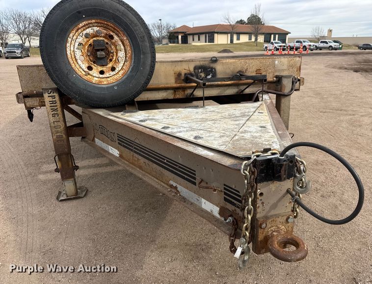 image for item ET4358 2006 Titan equipment trailer