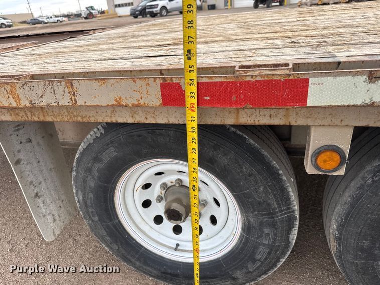 image for item ET4358 2006 Titan equipment trailer