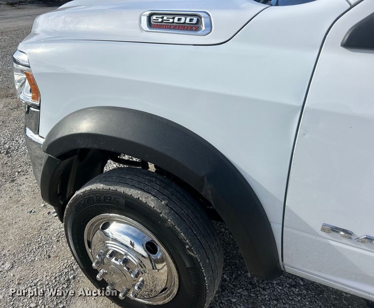 image for item ET6880 2019 RAM 5500HD dump truck