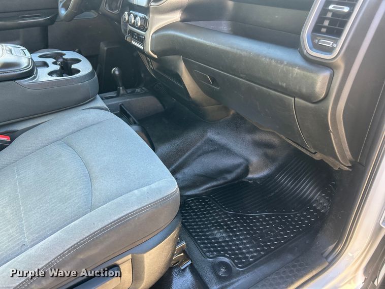 image for item ET6880 2019 RAM 5500HD dump truck