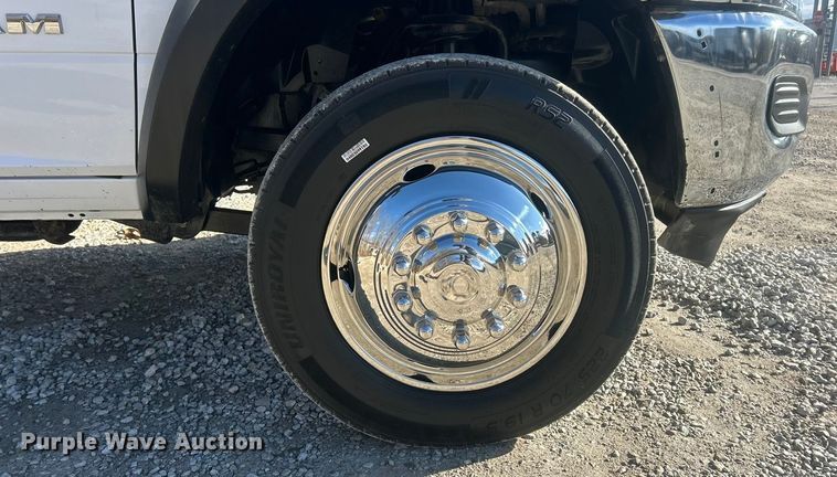 image for item ET6880 2019 RAM 5500HD dump truck