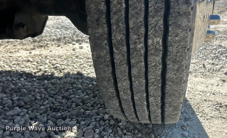 image for item ET6880 2019 RAM 5500HD dump truck