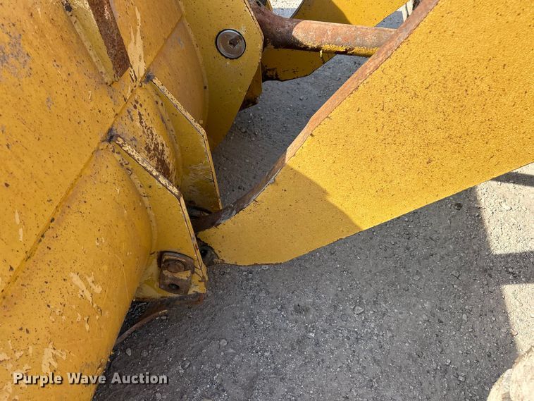 image for item ET6963 2004 Caterpillar 950G Series II wheel loader