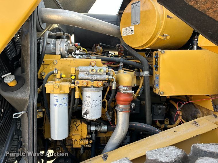 image for item ET6963 2004 Caterpillar 950G Series II wheel loader