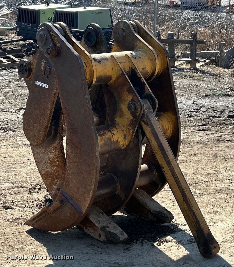 image for item ET6967 Rayco MA3200  excavator grapple