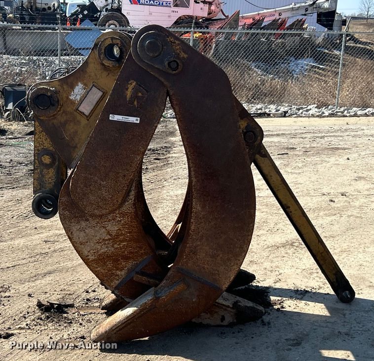 image for item ET6967 Rayco MA3200  excavator grapple