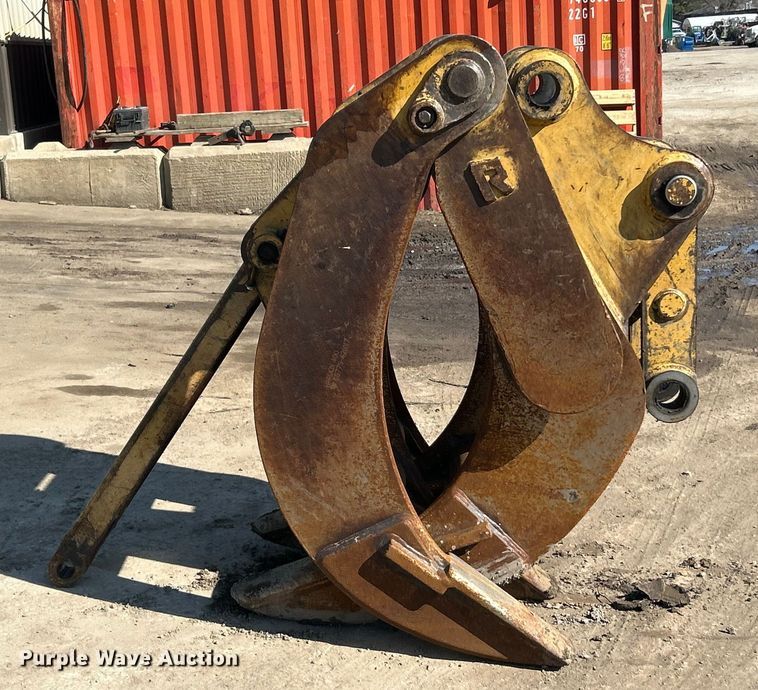 image for item ET6967 Rayco MA3200  excavator grapple