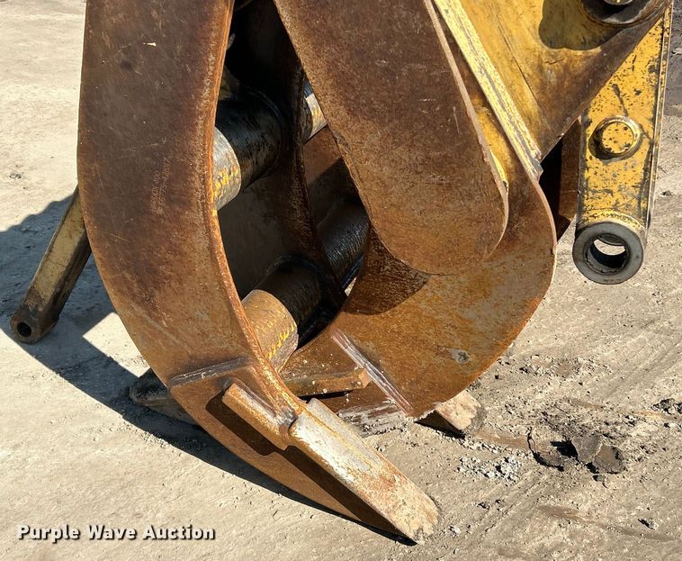 image for item ET6967 Rayco MA3200  excavator grapple