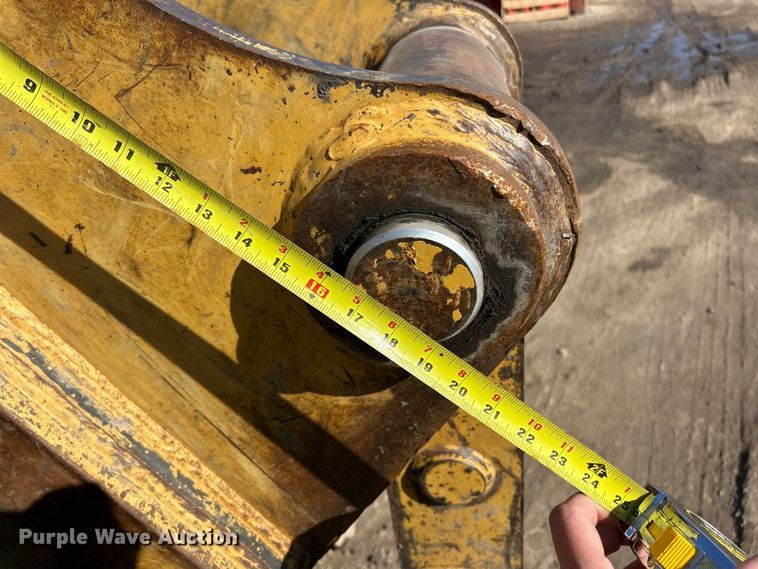 image for item ET6967 Rayco MA3200  excavator grapple