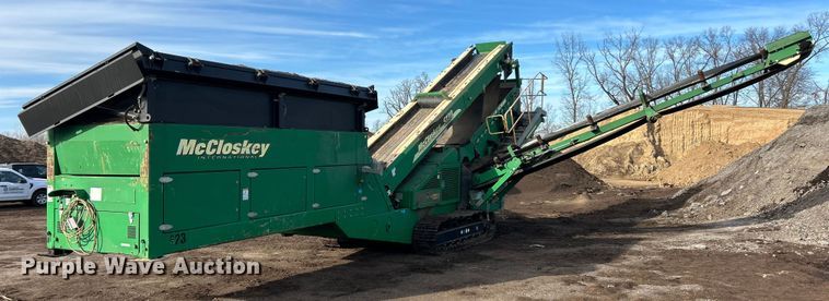 image for item ET6975 McCloskey S130 2DT screening plant