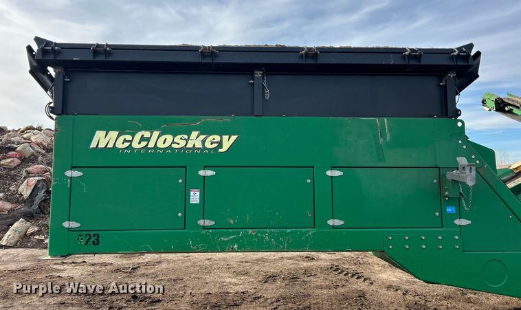 image for item ET6975 McCloskey S130 2DT screening plant