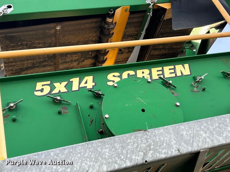 image for item ET6975 McCloskey S130 2DT screening plant