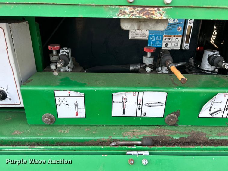 image for item ET6975 McCloskey S130 2DT screening plant