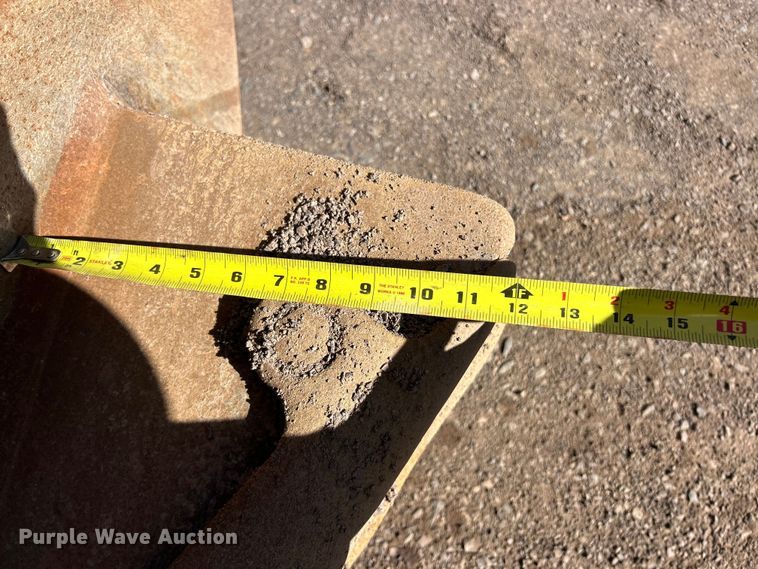 image for item ET6976 2001 Caterpillar 990 wheel loader