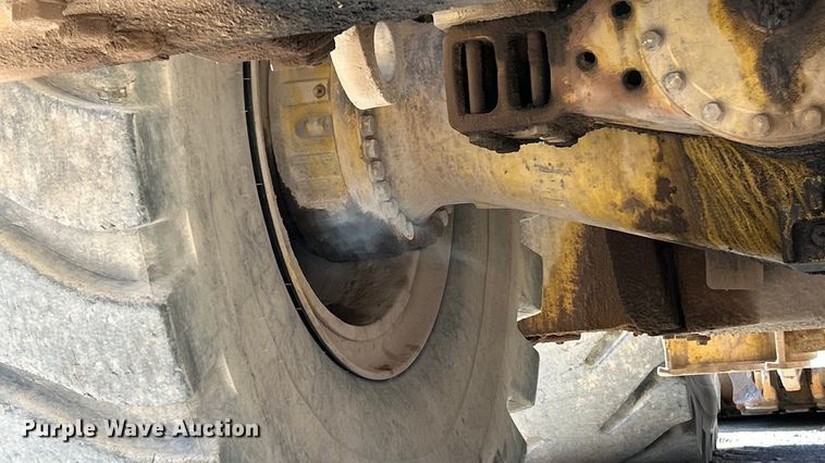 image for item ET6976 2001 Caterpillar 990 wheel loader