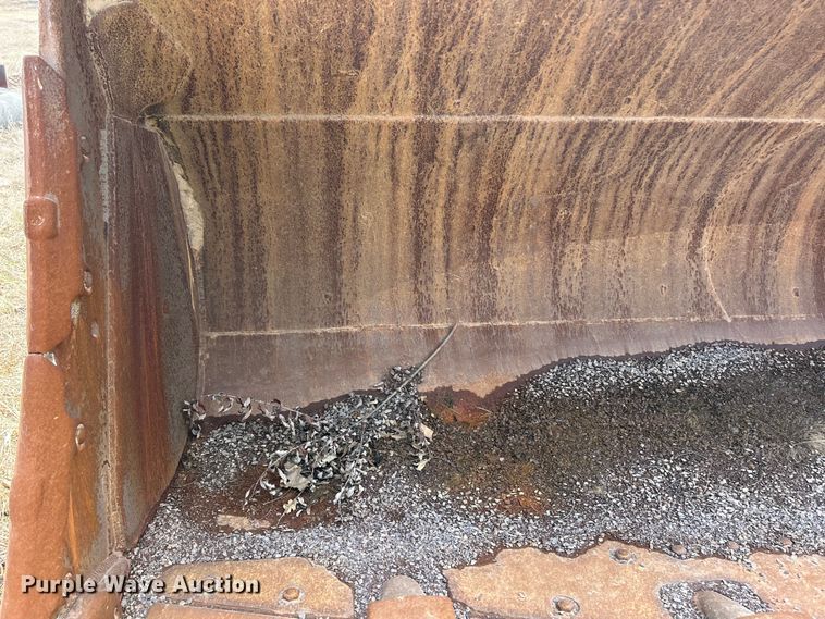 image for item ET6976 2001 Caterpillar 990 wheel loader