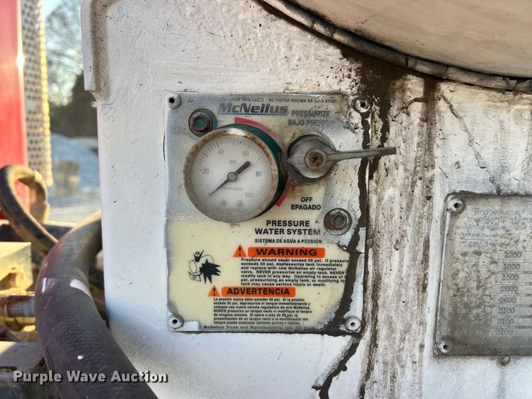 image for item ET6997 2015 Kenworth W900 ready mix truck