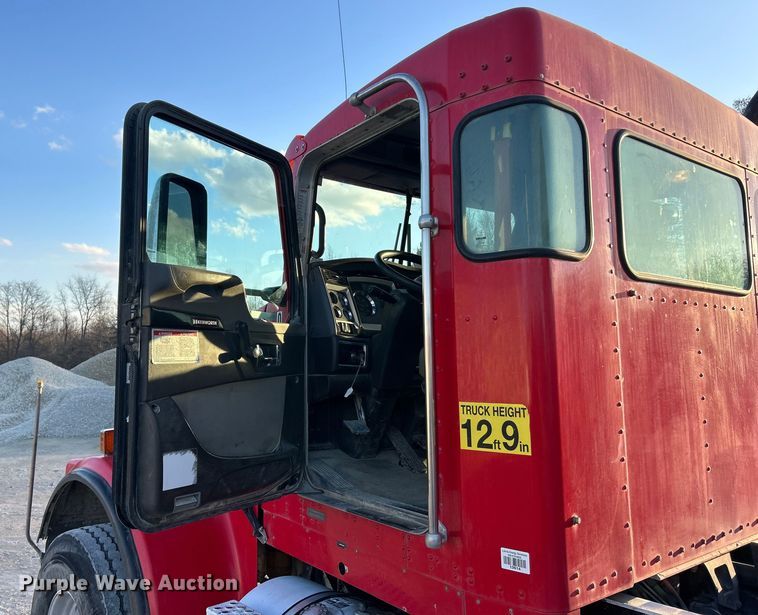 image for item ET6997 2015 Kenworth W900 ready mix truck