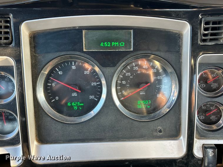 image for item ET6997 2015 Kenworth W900 ready mix truck