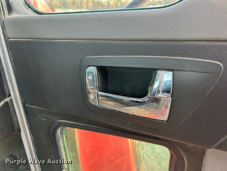 image for item ET6997 2015 Kenworth W900 ready mix truck