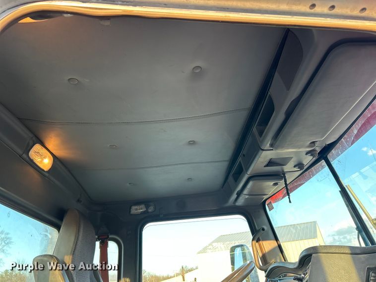 image for item ET6997 2015 Kenworth W900 ready mix truck