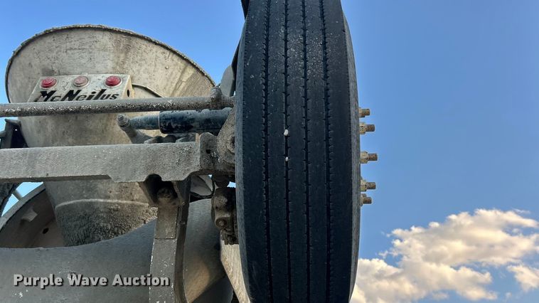 image for item ET6997 2015 Kenworth W900 ready mix truck