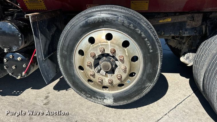 image for item ET6998 2016 Freightliner 114SD dump truck