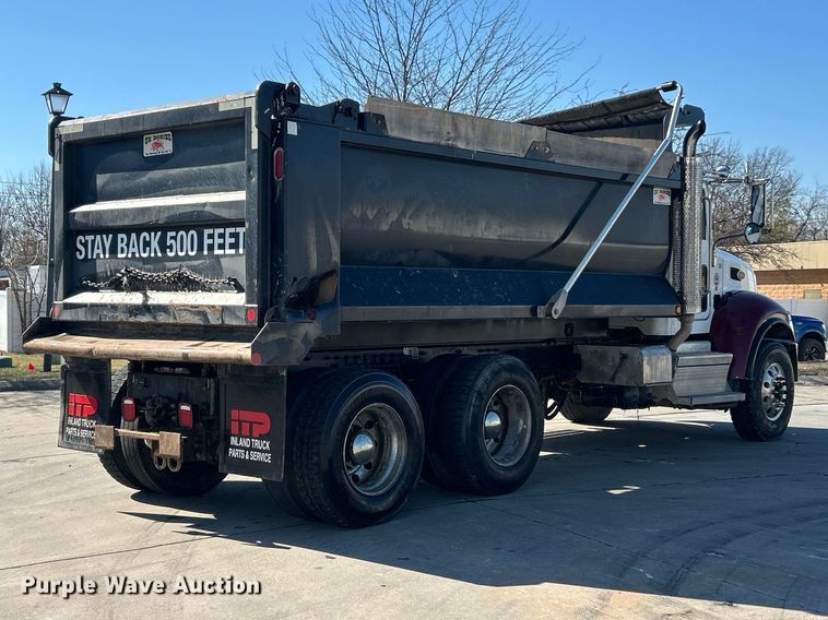 image for item ET6999 2022 Peterbilt 348 dump truck