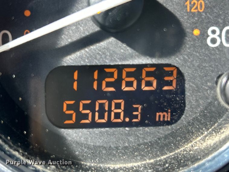 image for item ET6999 2022 Peterbilt 348 dump truck