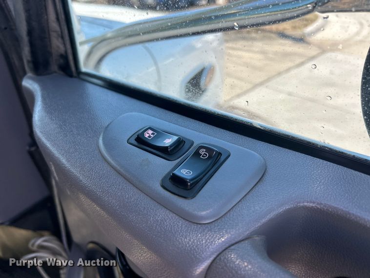 image for item ET6999 2022 Peterbilt 348 dump truck