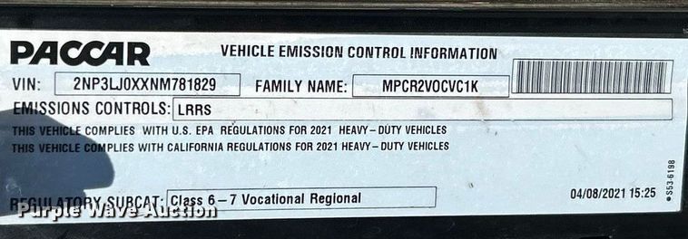 image for item ET6999 2022 Peterbilt 348 dump truck