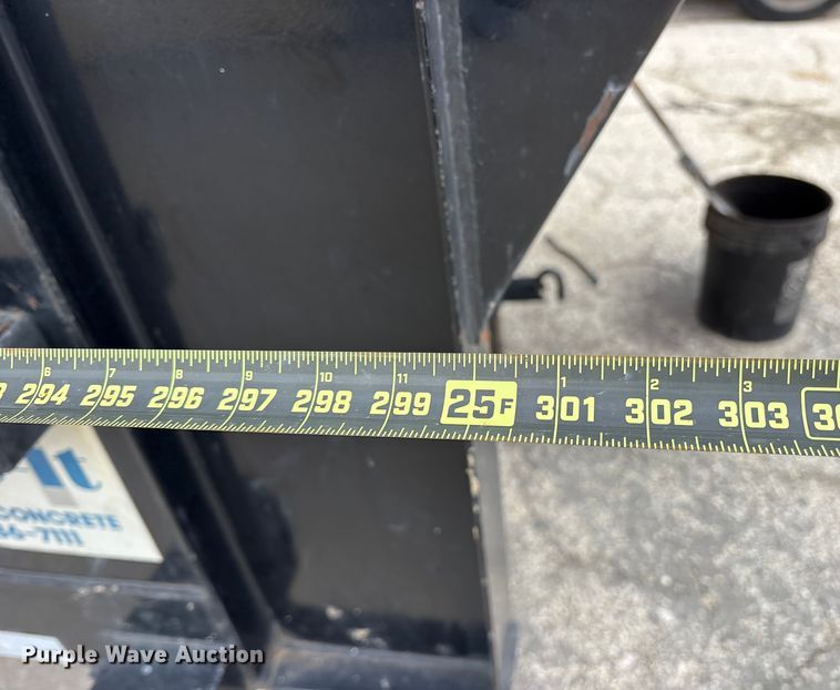 image for item ET7385 2016 Big Tex equipment trailer