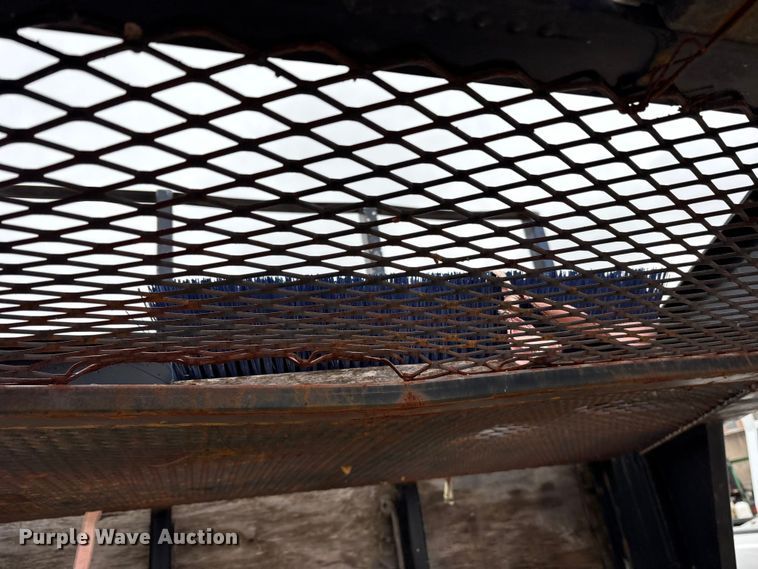 image for item ET7385 2016 Big Tex equipment trailer