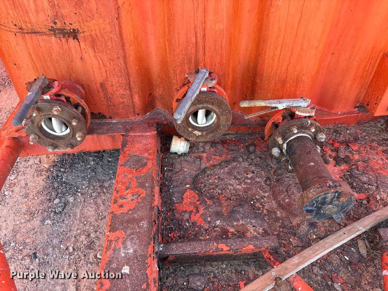 image for item EU0226 2012 Dragon Products frac tank trailer