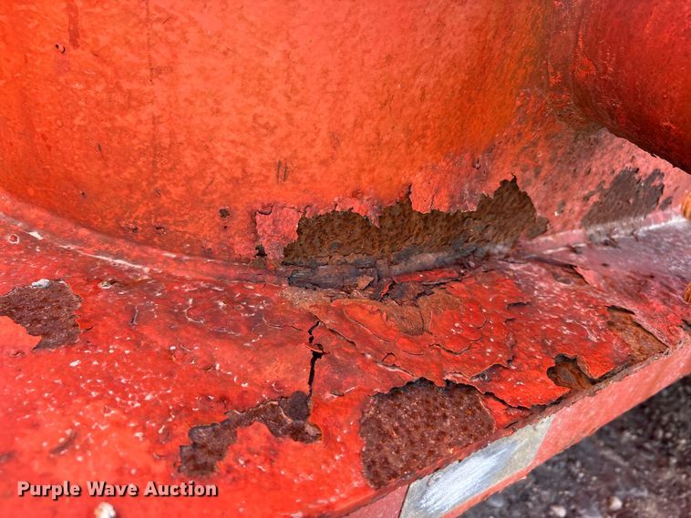 image for item EU0226 2012 Dragon Products frac tank trailer