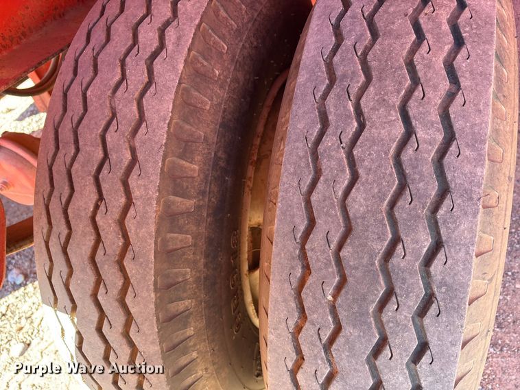 image for item EU0226 2012 Dragon Products frac tank trailer