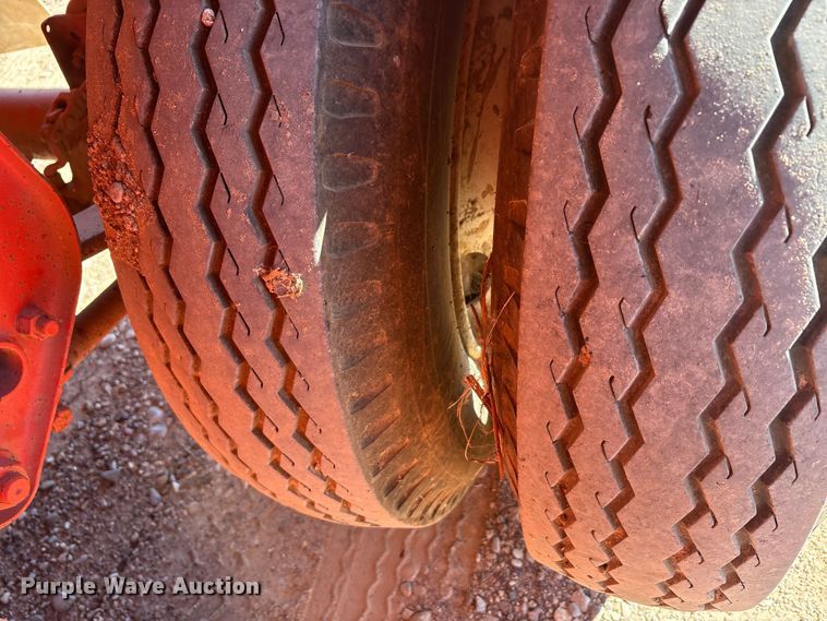 image for item EU0226 2012 Dragon Products frac tank trailer