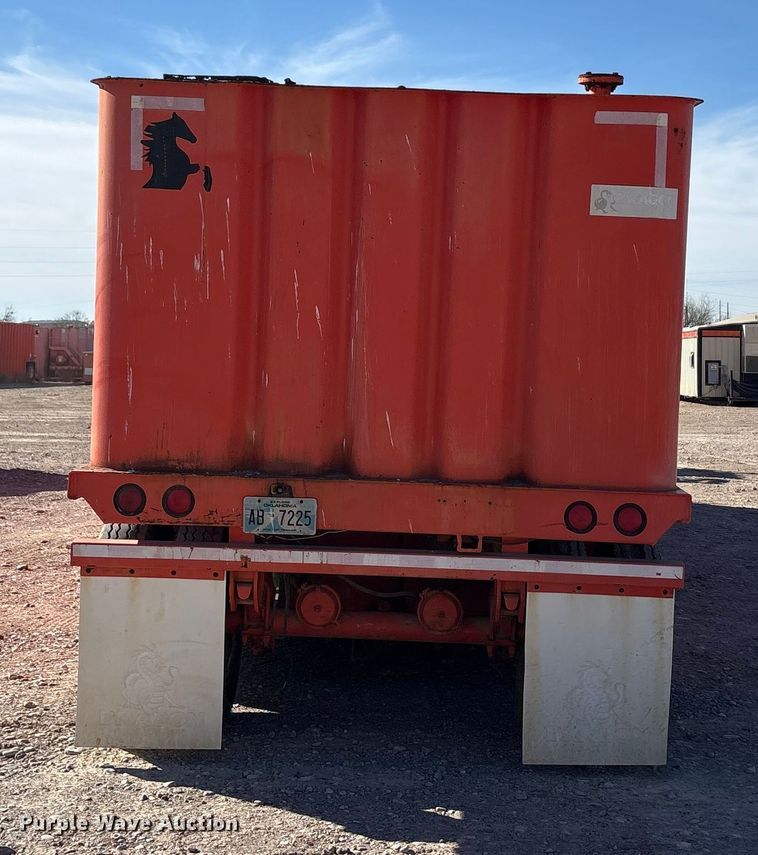 image for item EU0227 2012 Dragon Products frac tank trailer