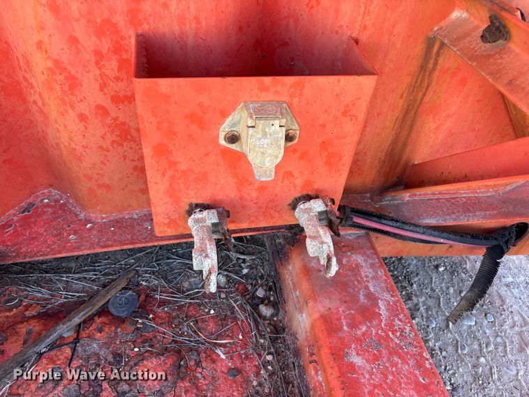 image for item EU0227 2012 Dragon Products frac tank trailer