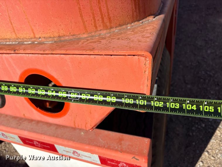 image for item EU0228 2013 Dragon Products frac tank trailer