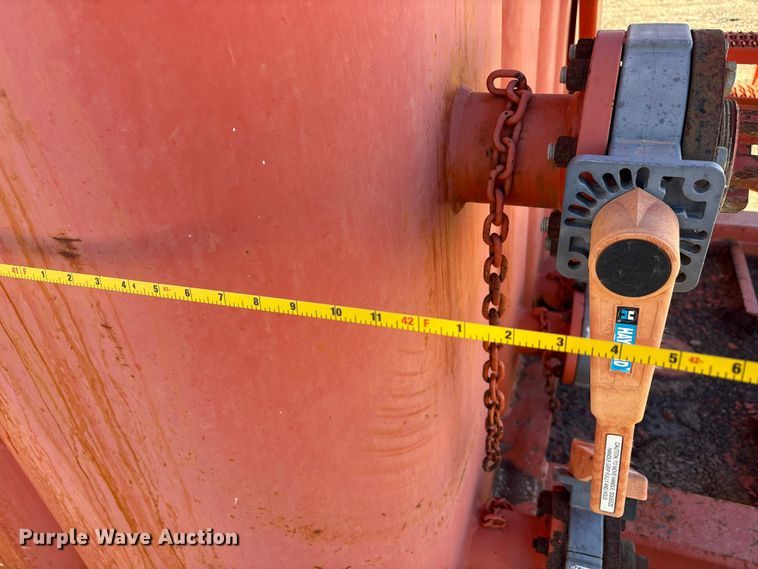 image for item EU0228 2013 Dragon Products frac tank trailer