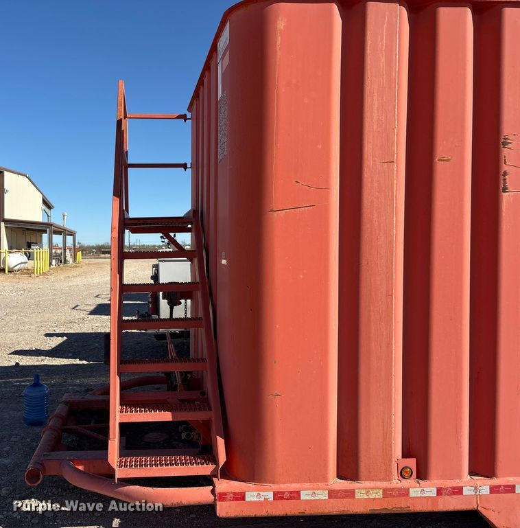 image for item EU0228 2013 Dragon Products frac tank trailer